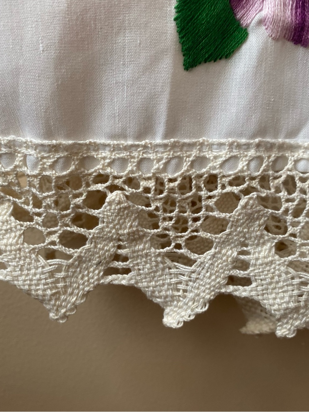 Crochet emboidered dress - Picture 9 of 11